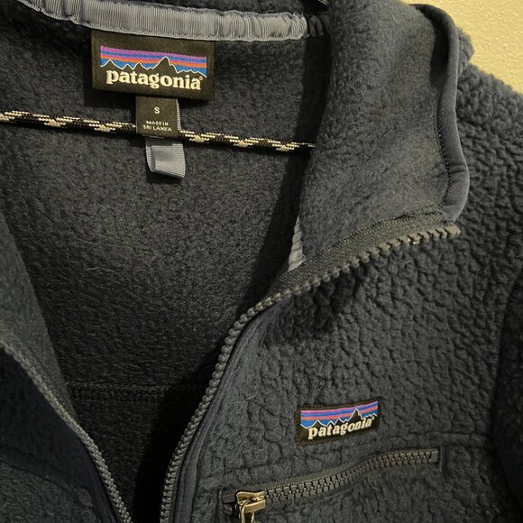 Hooded Patagonia Fleece Zip-Up - Picture 3 of 3